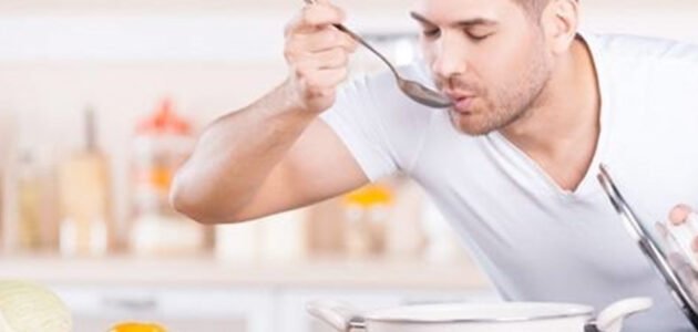 هل يجوز تذوق الطعام اثناء الصيام – خليجنا نت
