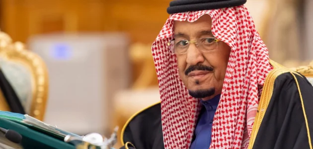 قبل موعد إيداع الراتب بساعات .. هل سيتم ضم المكرمة الملكية لراتب شهر رمضان 1444