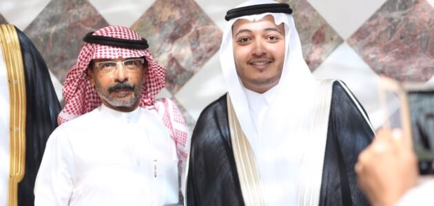 من هو علي باهيثم ويكيبيديا – خليجنا نت