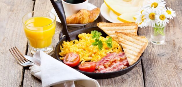 حكم من يرسل مقاطع اكل في نهار رمضان 1 حكم من يرسل مقاطع اكل في نهار رمضان