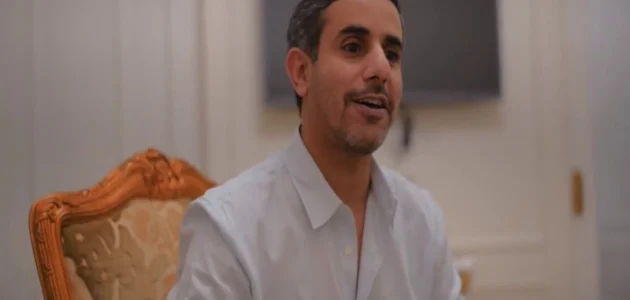 كم عمر الشاعر فهد المساعد