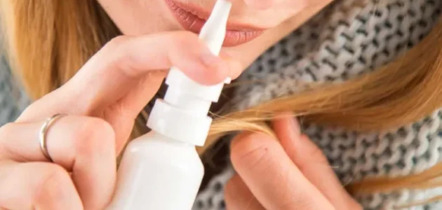 هل قطرات الانف تفطر وما هو حكمها