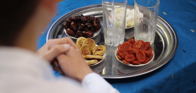 ما هي كفارة الإفطار في رمضان بدون عذر