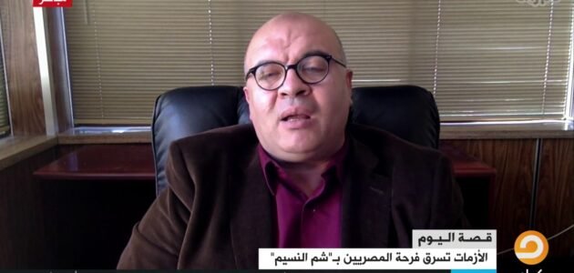 من هو مصطفى شاهين أستاذ الاقتصاد ويكيبيديا – خليجنا نت