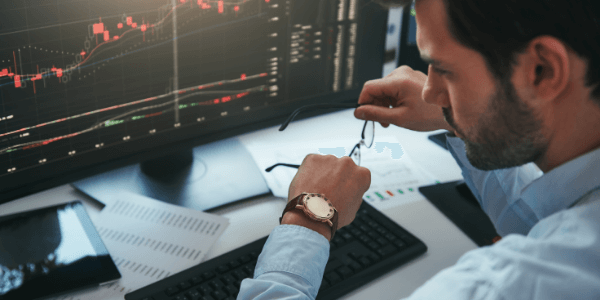 ما هو آخر يوم تداول في رمضان 1444/2023؟