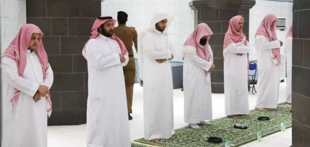 موعد صلاة القيام في جدة رمضان 2023 / 1444