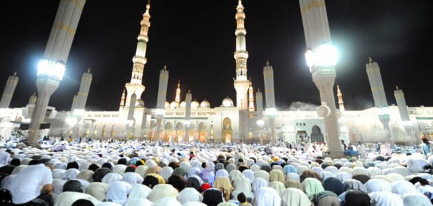 هل يوجد صلاة تراويح في العشر الاواخر 1 هل يوجد صلاة تراويح في العشر الاواخر