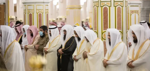 اي ساعة صلاة عيد الفطر في حفر الباطن 2023 / 1444