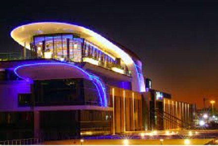 فندق راديسون بلو الكويت (الموقع، الحجز، التواصل)