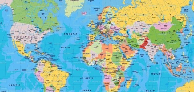 وسيلة لتمثيل سطح الكرة الأرضية، أو جزء منه بظواهره الطبيعية، والبشرية على لوحة مستوية.