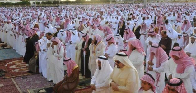 ما هو موعد صلاة عيد الفطر في خميس مشيط 2023-1444