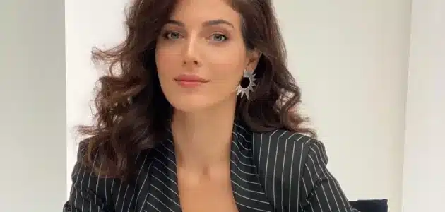 من هي رزان جمال ويكيبيديا 1 من هي رزان جمال ويكيبيديا
