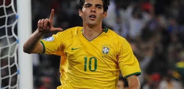 من هي زوجة كاكا ويكيبيديا