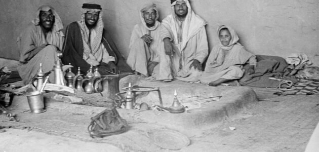 اصل عائلة العمري وش يرجع