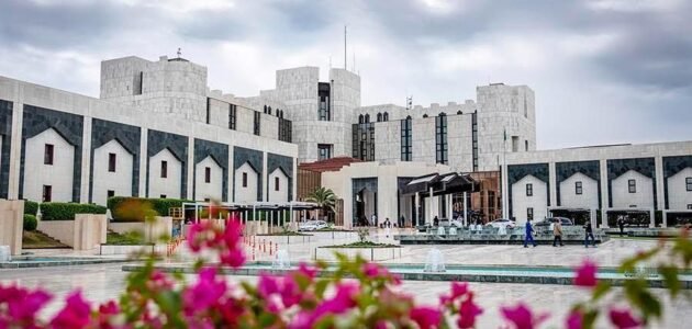 مستشفى الملك خالد للعيون بالرياض حجز موعد ووسائل التواصل