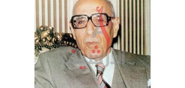 من هو الذي لقب بفيلسوف الادباء واديب الفلاسفه 1 من هو الذي لقب بفيلسوف الادباء واديب الفلاسفه