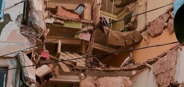 سبب انهيار عقار الاسكندرية – خليجنا