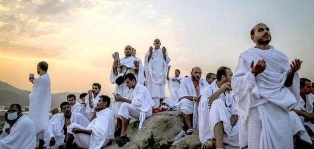 يوم عرفة 2023.. الفرق بين يوم عرفة وليلة القدر.. أيهما أعظم اجراً؟