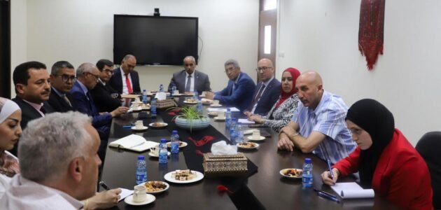 وزير الأشغال يوجّه دعوة لشركات المقاولات والمكاتب الهندسية المغربية