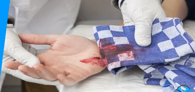 تفسير رؤية الدم في المنام يخرج من شخص آخر