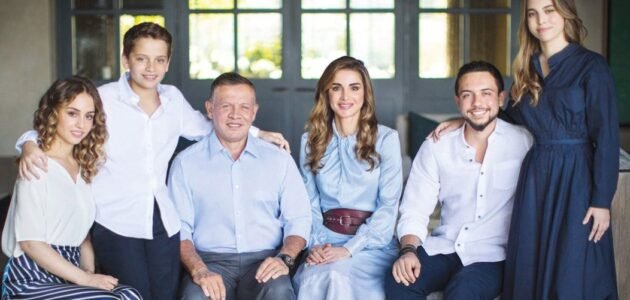 كم عدد ابناء الملك عبدالله الاردن؟