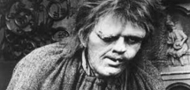 ما هو اسم احدب نوتردام