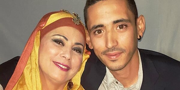 من هو زوج الشابة يمينة
