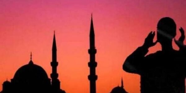 لماذا لم يؤذن الرسول في حياته ابن باز