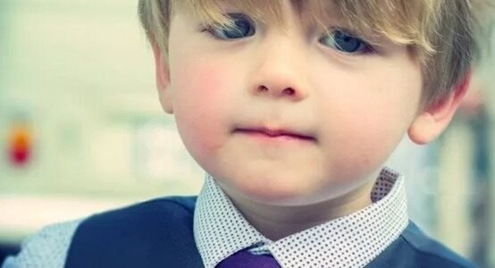 اطفال كيوت لغلاف الفيس 2023 اطفال كيوت اولاد مع امهاتهم