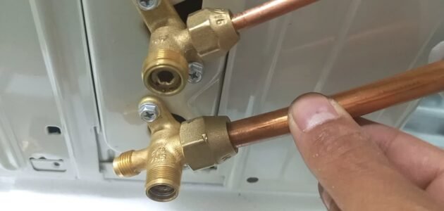 لماذا المكيف لا يخرج الماء