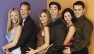 كان براد بيت ضيفا في إحدى حلقات مسلسل friends
