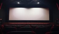 متى تم اغلاق سينما السيارات في الكويت