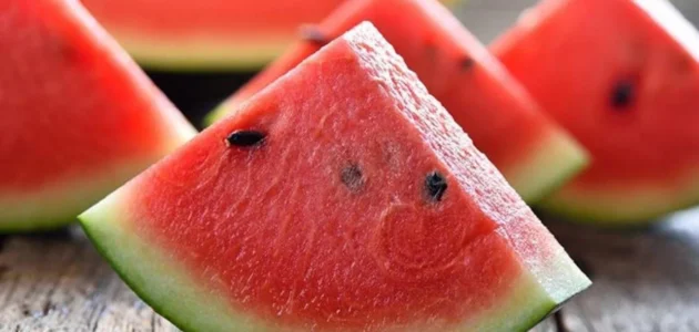 تعرف على فوائد البطيخ لمرضى الكلى وما هي أضراره