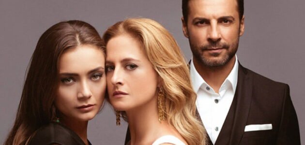 قصة مسلسل حرب الورود – خليجنا