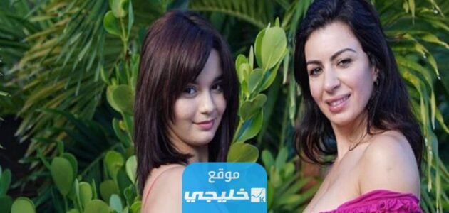 من هي الينا انجل السيرة الذاتية