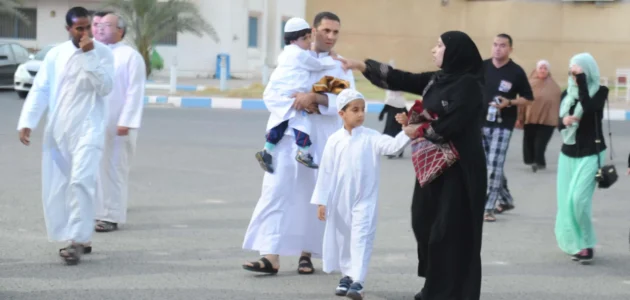 موضوع تعبير عن العادات والتقاليد في الكويت 1 موضوع تعبير عن العادات والتقاليد في الكويت