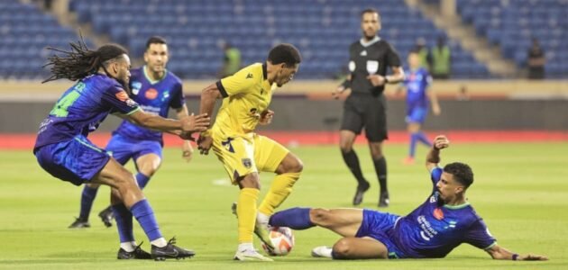 كيفية مشاهدة مباراة الفتح والاخدود بث مباشر في دوري روشن السعودي 2023 بدقة عالية