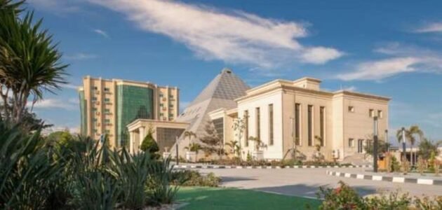 ما هي الكليات التي تقبل من 50 في المئه 2023