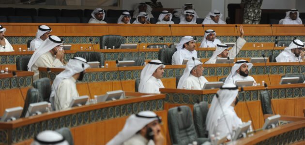 متى يصرف المعاش الاستثنائي في الكويت ولمن يمنح