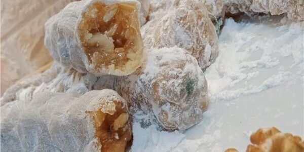 طريقة عمل الملبن بالمكسرات وحلوى جوز الهند اللذيذة بخطوات بسيطة 1 طريقة عمل الملبن بالمكسرات وحلوى جوز الهند اللذيذة بخطوات بسيطة