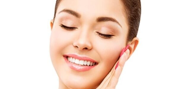 ماسك الجلاتين والنشا الرهيب لإزالة البثور السوداء لبشرة بيضاء كالزجاج وصافية 1 ماسك الجلاتين والنشا الرهيب لإزالة البثور السوداء لبشرة بيضاء كالزجاج وصافية