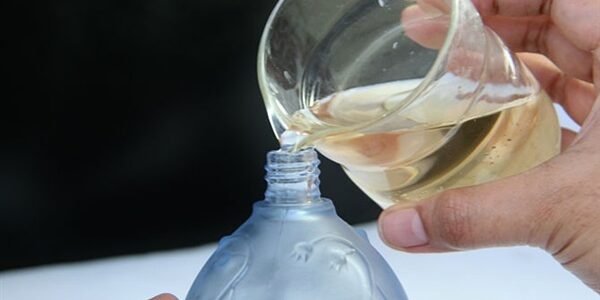 طريقة عمل معطر للجسم بعد الاستحمام يدوم طوال اليوم