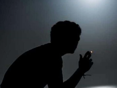 رمزيات شباب حزينة 2024 صور شباب حزين