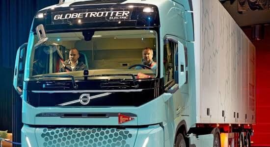 استخراج رخصة القيادة للمعدات الثقيلة