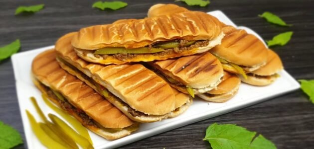 طريقة طهي السجق البلدي في البيت بطريقة رائعة وطيبة الطعم والمذاق