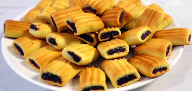 حضري ببساطة بسكويت العجوة اللذيذ في المنزل بكل سهولة وبدون تكلفة