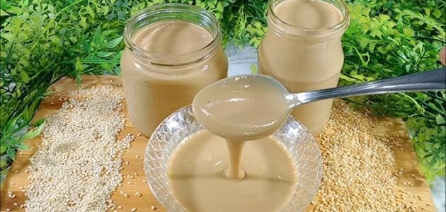 ألطحينه البيتي الخام أحلي من الجاهزة والطريقة سهلة جدا