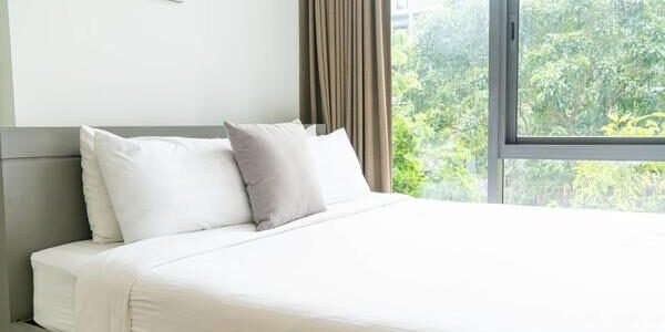 طريقة التخلص من البقع الصفراء في مرتبة السرير ومنع ظهورها إطلاقاً