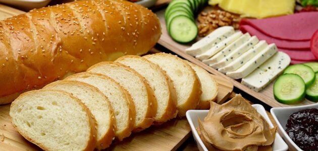 رغيف الخبز بديل التوست بدون قالب وبأبسط مكونات 1 رغيف الخبز بديل التوست بدون قالب وبأبسط مكونات