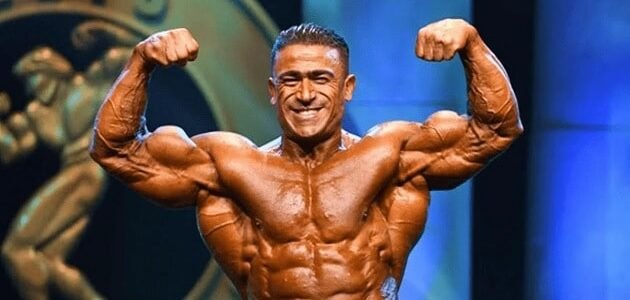 من هو اللاعب نايف اكرد وفي اي نادي يلعب ويكيبيديا